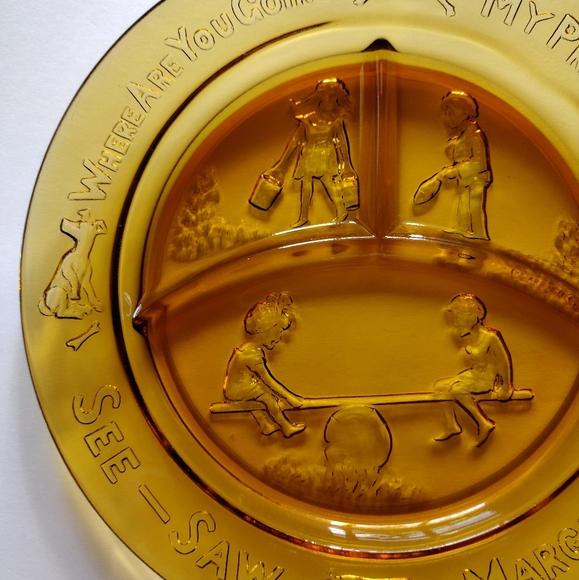 Amber Tiara Indiana Glass Divided Childs Plate Nursery Rhyme Marjorie Daw etc - Picture 3 of 6